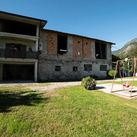 Cascina Pirondini בית הארחה *